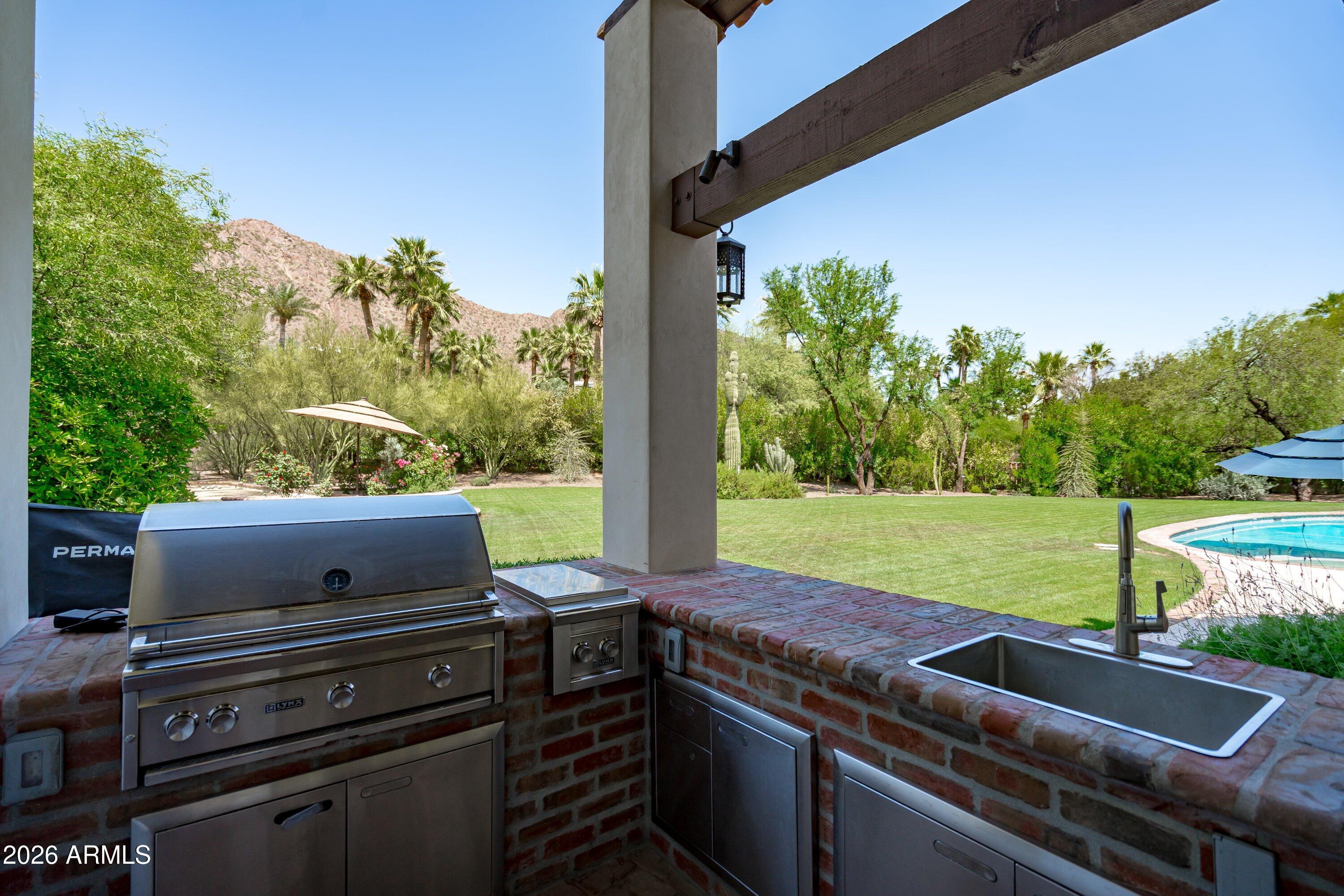 5434 East Camel Hill Road Phoenix, AZ 85018 - Photo 106 of 147 110-BBQ Area