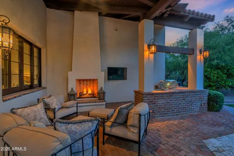 $9,350,000 | 5434 East Camel Hill Road, Phoenix, AZ 85018