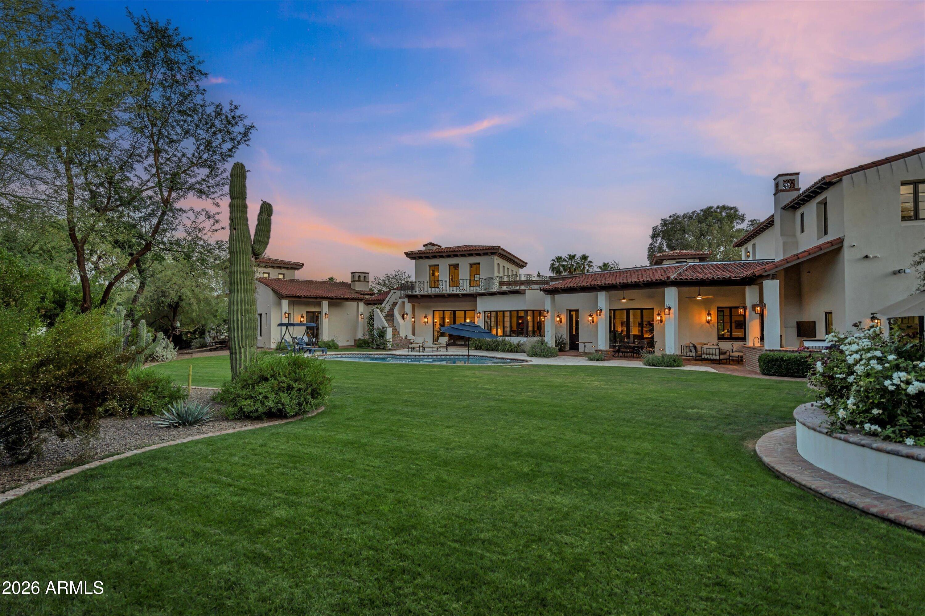 5434 East Camel Hill Road Phoenix, AZ 85018 - Photo 121 of 147 126-Twilight View