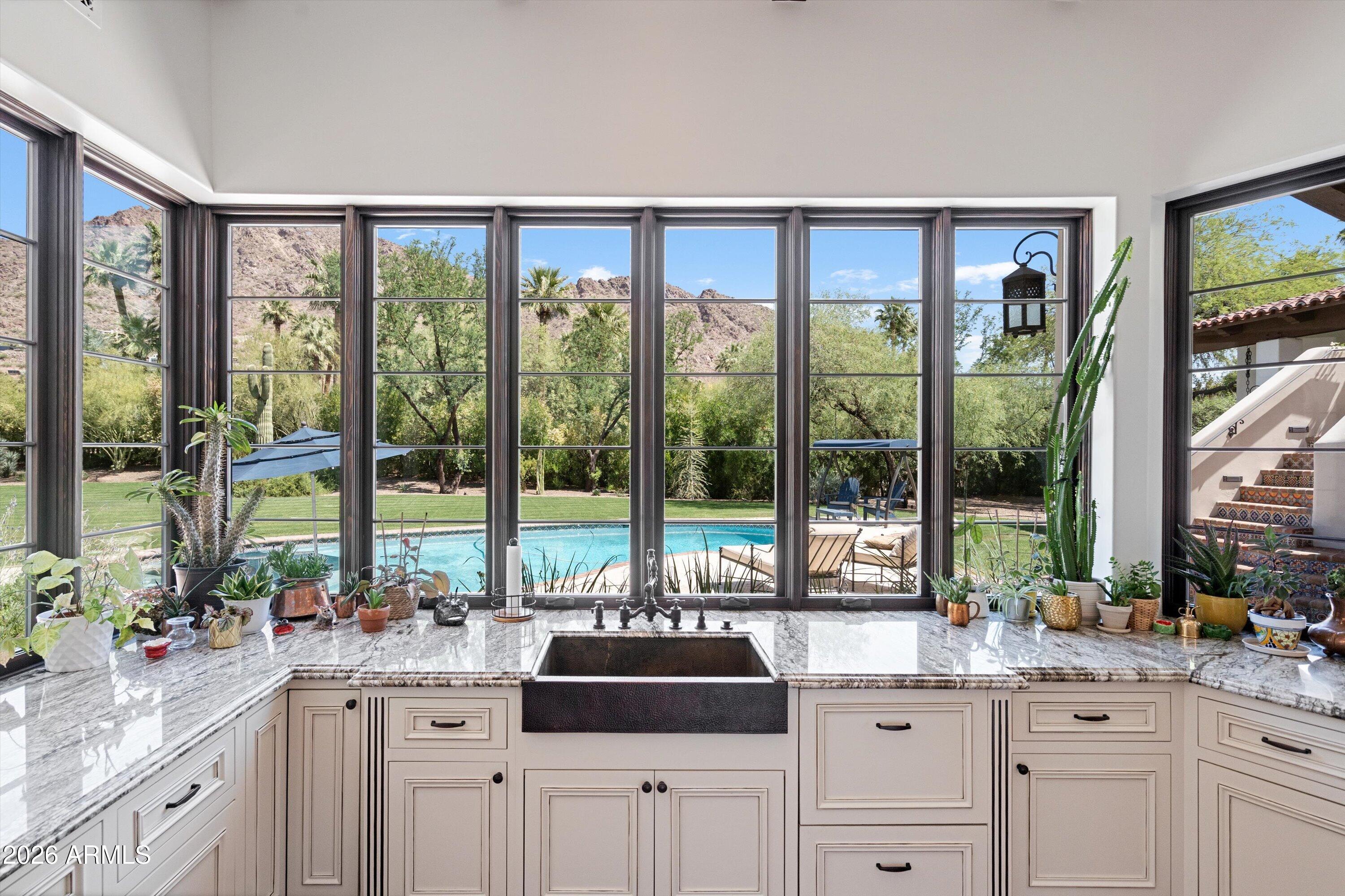 5434 East Camel Hill Road Phoenix, AZ 85018 - Photo 29 of 147 029-Kitchen