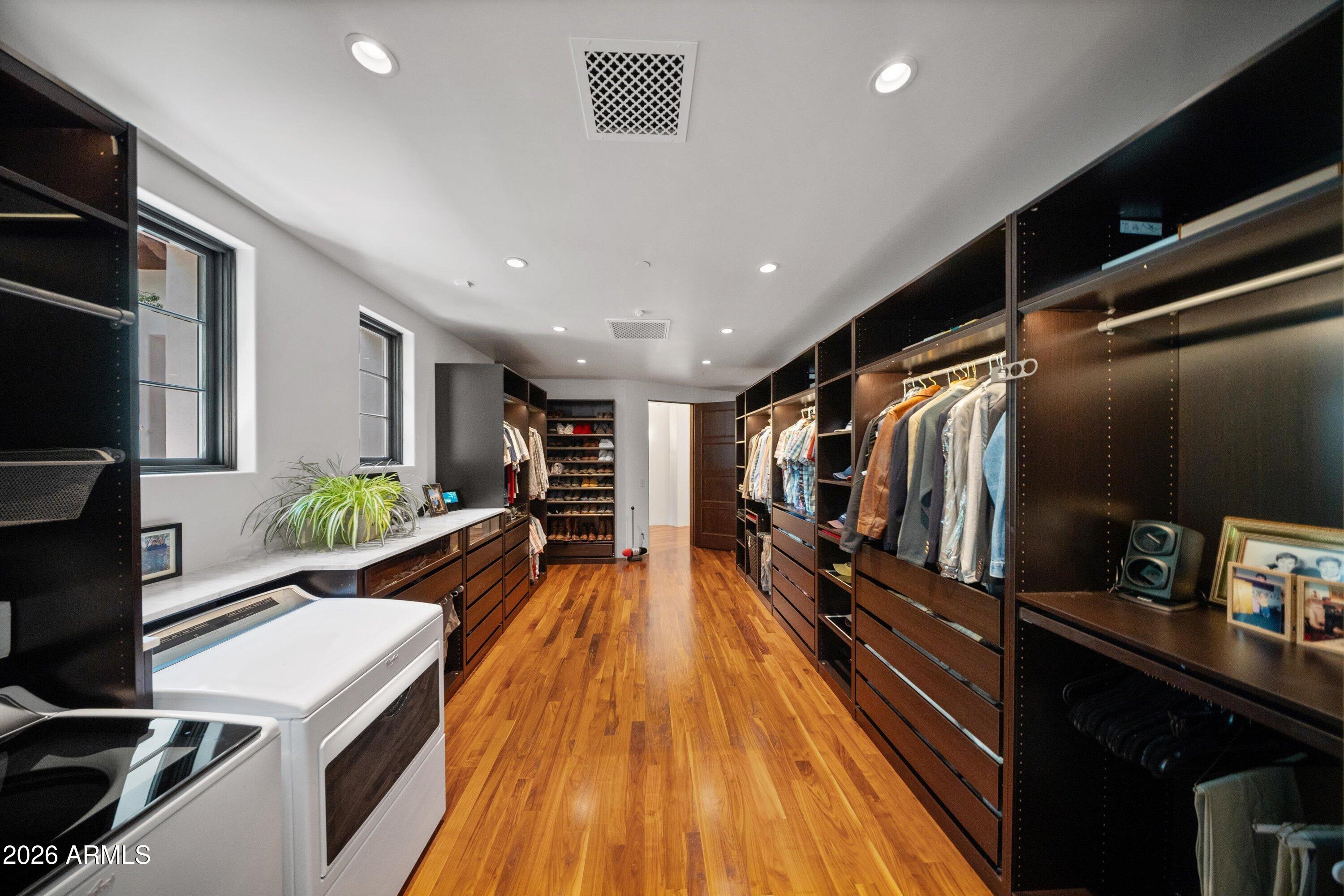 5434 East Camel Hill Road Phoenix, AZ 85018 - Photo 59 of 147 059-Huge Primary Closet
