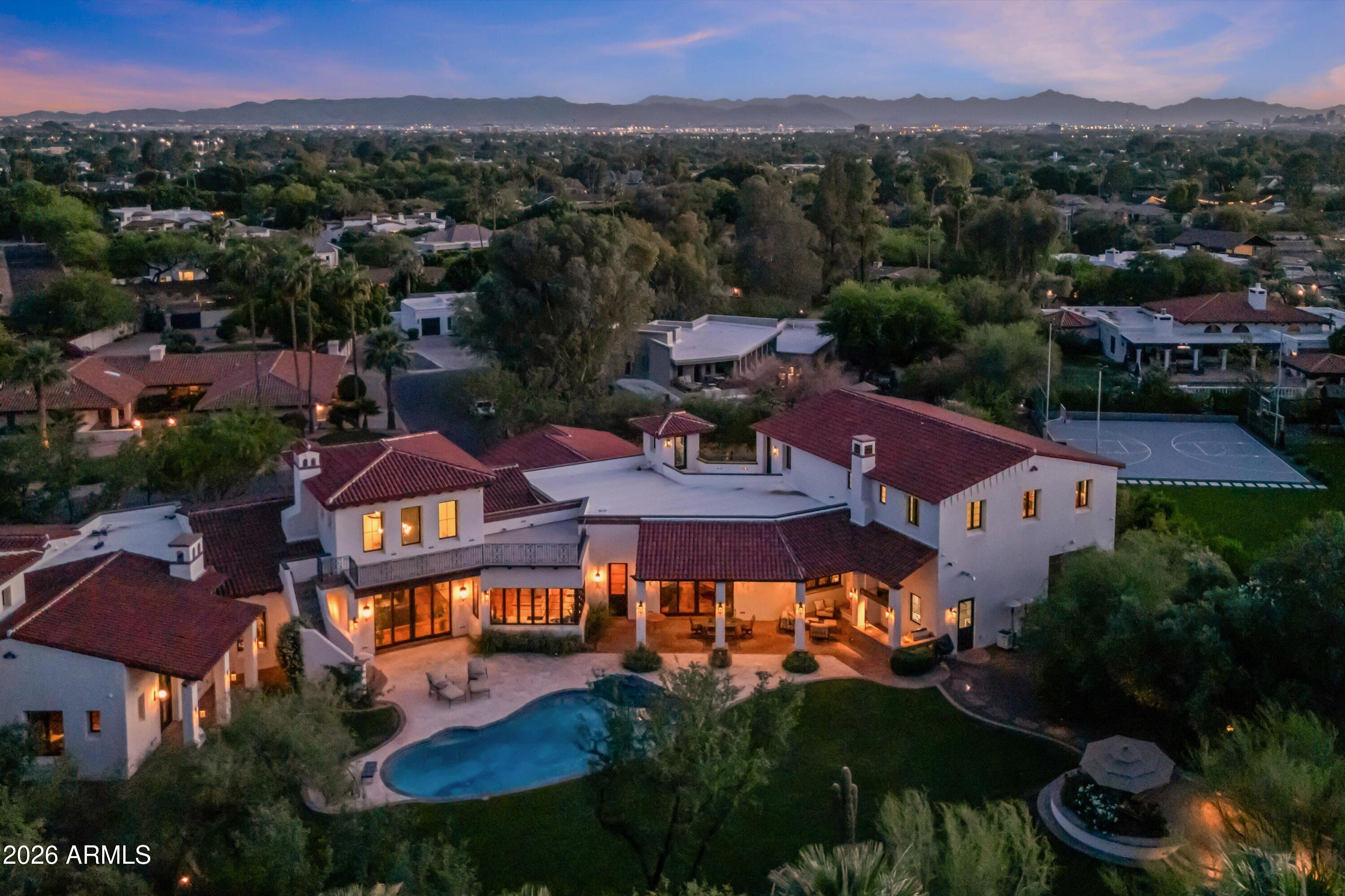 5434 East Camel Hill Road Phoenix, AZ 85018 - Photo 7 of 7 7-Twilight View