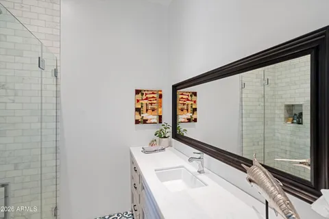 $9,350,000 | 5434 East Camel Hill Road, Phoenix, AZ 85018