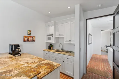 $9,350,000 | 5434 East Camel Hill Road, Phoenix, AZ 85018