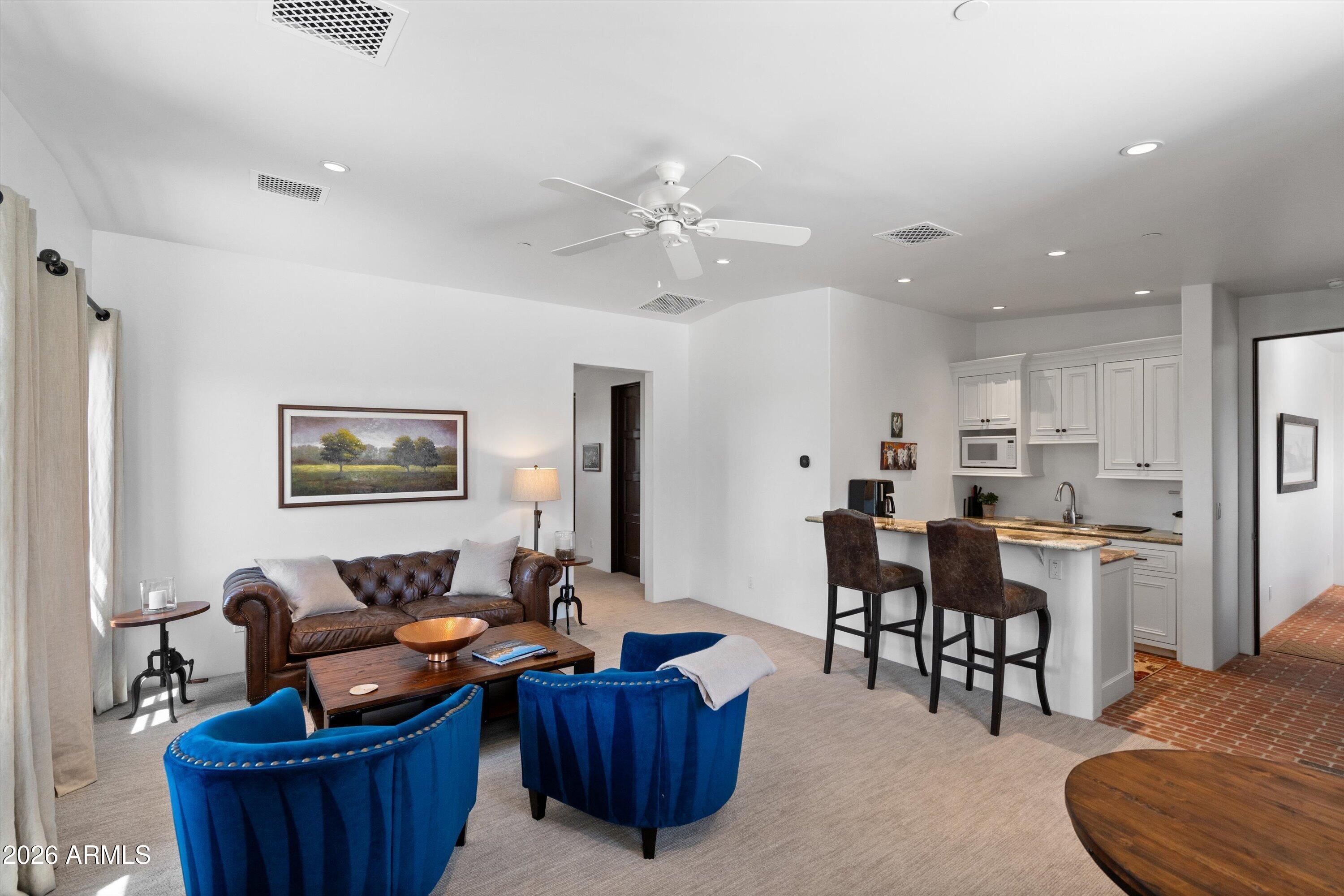 5434 East Camel Hill Road Phoenix, AZ 85018 - Photo 81 of 147 082-Guest Unit Over Garage