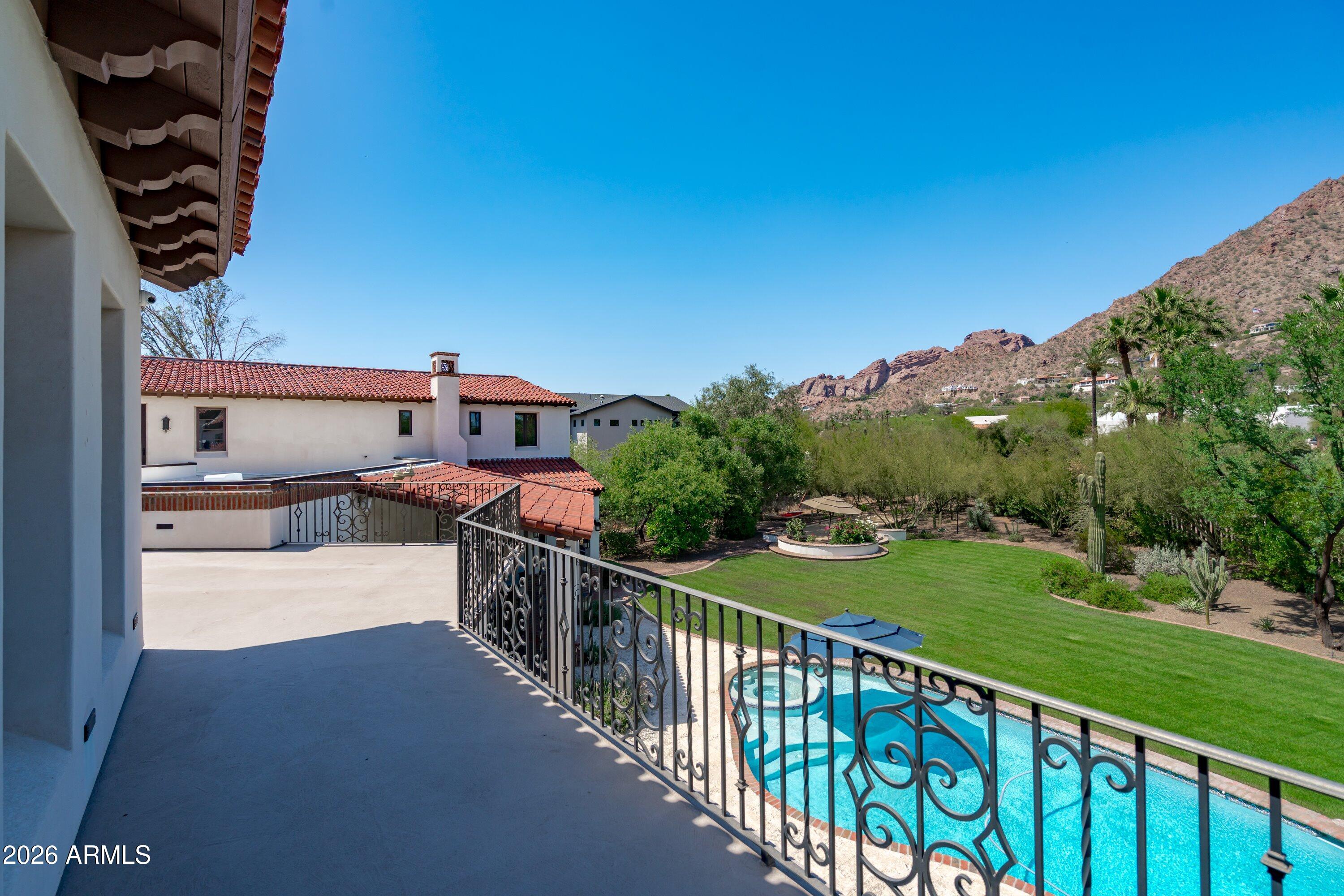 5434 East Camel Hill Road Phoenix, AZ 85018 - Photo 93 of 147 094-Backyard View