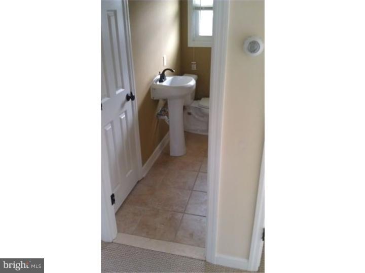 4 Sun Valley Road Hamilton Square, NJ 08690 - Photo 5 of 5
