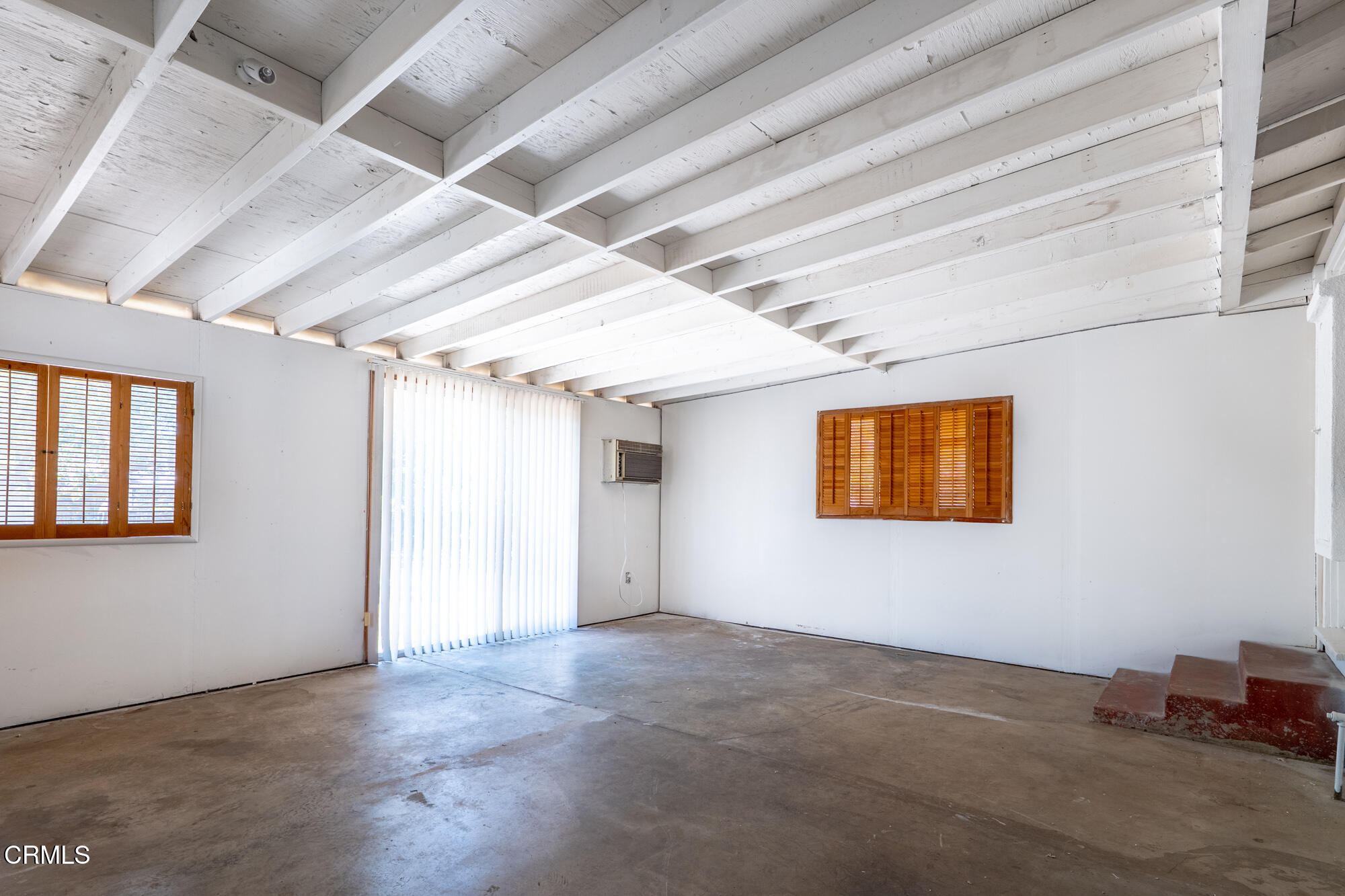 890 Arwin Street Pasadena, CA 91103 - Photo 19 of 40