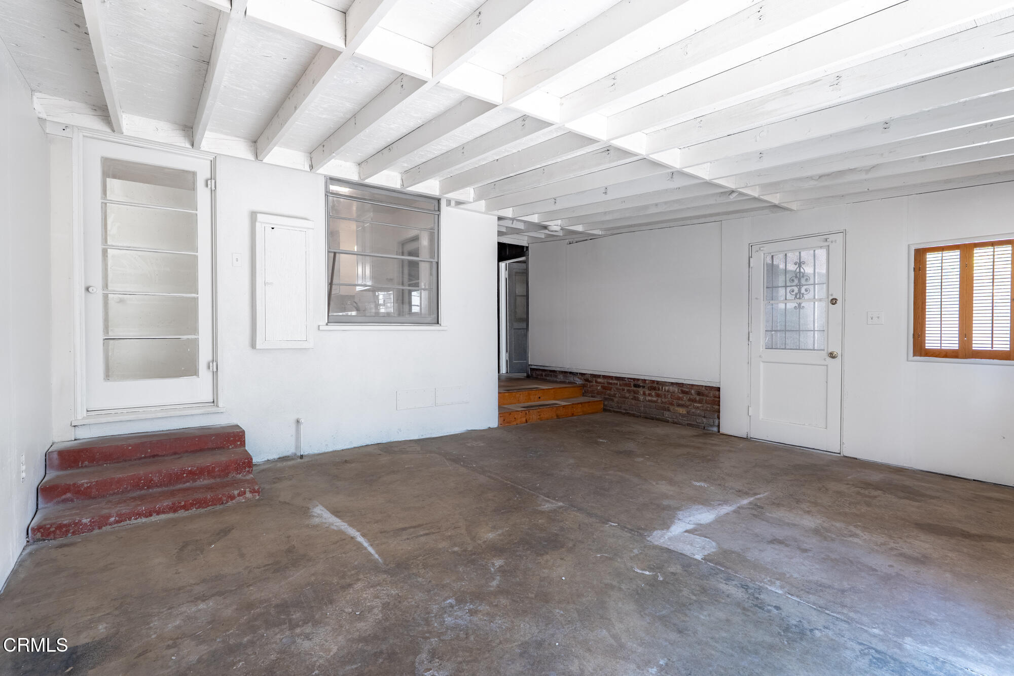 890 Arwin Street Pasadena, CA 91103 - Photo 20 of 40