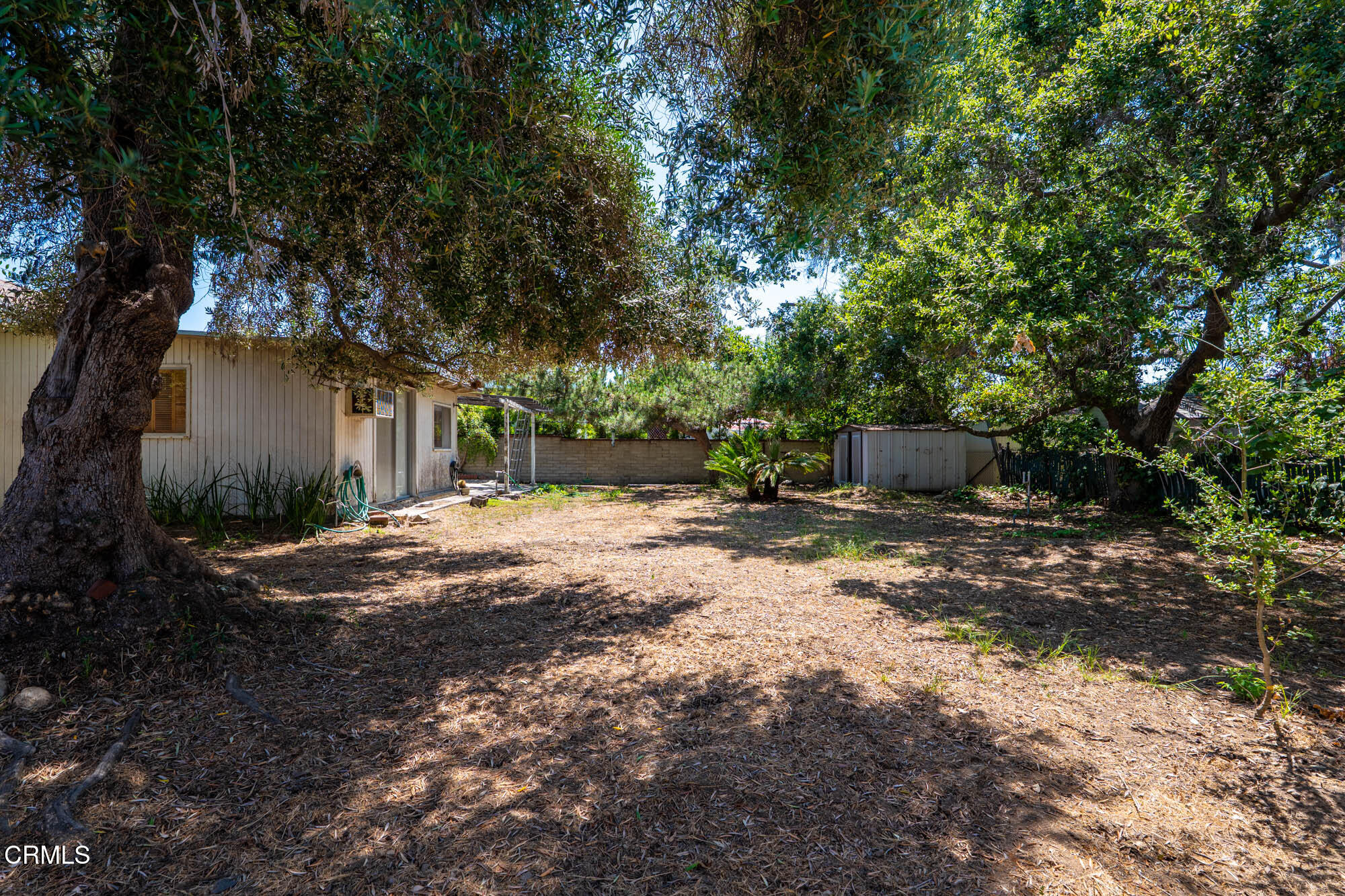 890 Arwin Street Pasadena, CA 91103 - Photo 30 of 40 a view of a outdoor space