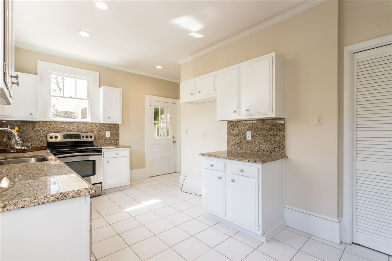 2204 Byrd Street Raleigh, NC 27608 - Photo 14 of 25 Photo 14