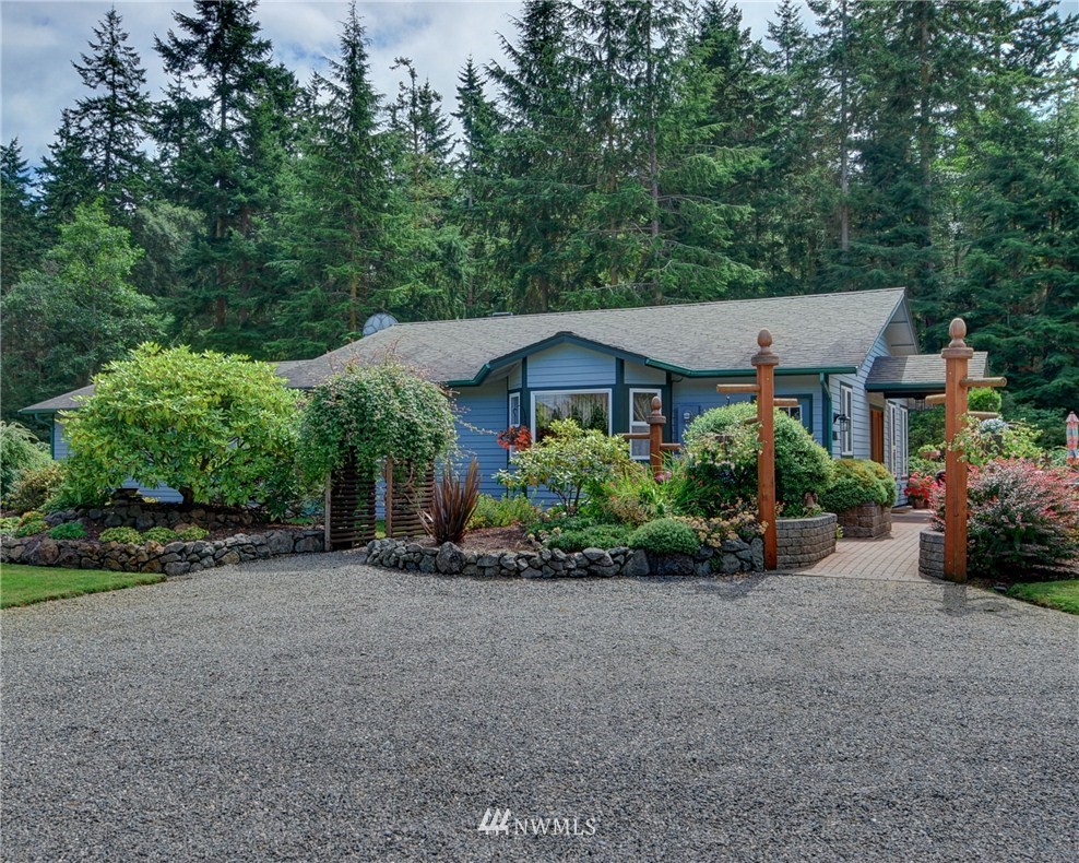 1759 North Fawn Drop Road Oak Harbor, WA 98277 - Photo 11 of 15 Gallery Image 11