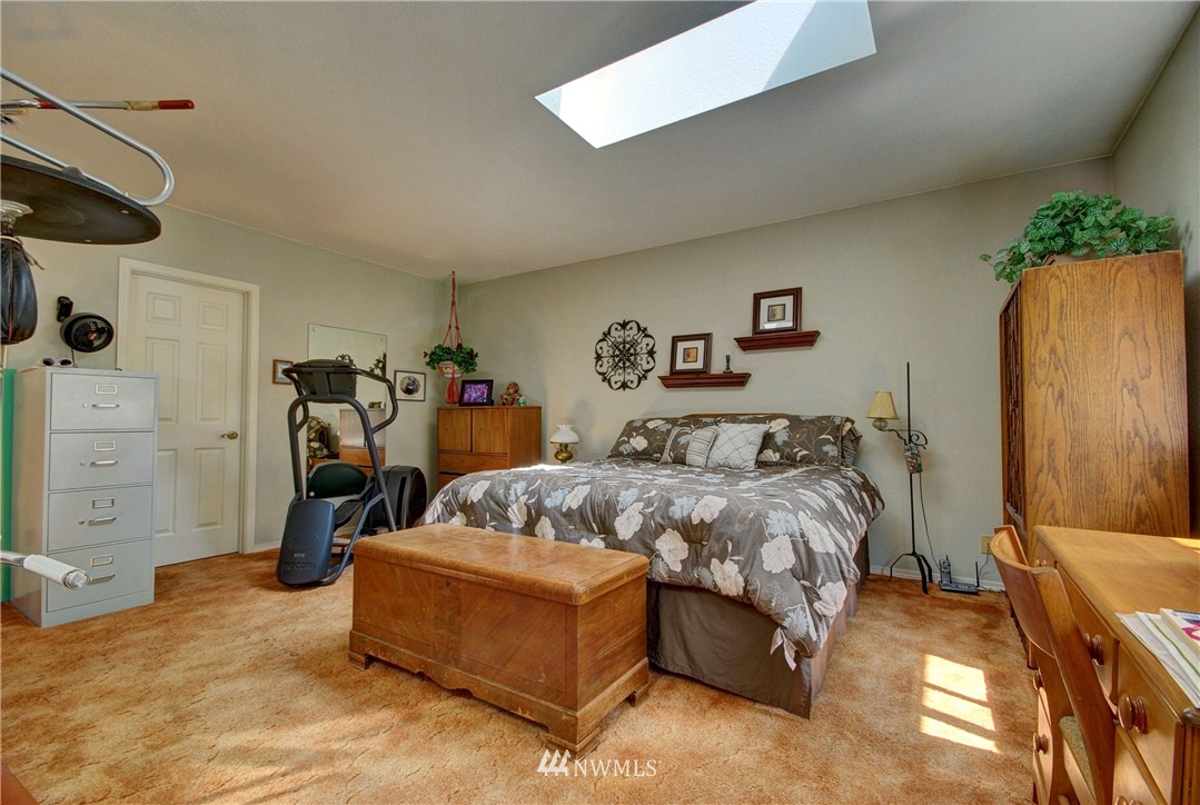 1759 North Fawn Drop Road Oak Harbor, WA 98277 - Photo 5 of 15 Gallery Image 5