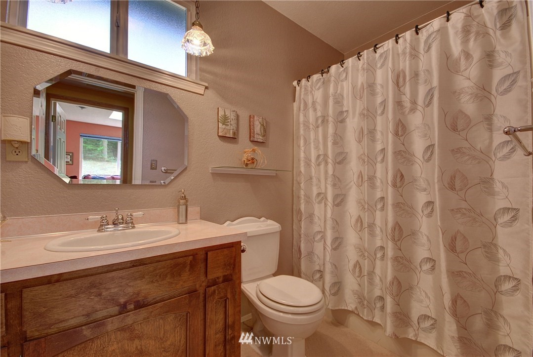 1759 North Fawn Drop Road Oak Harbor, WA 98277 - Photo 7 of 15 Gallery Image 7