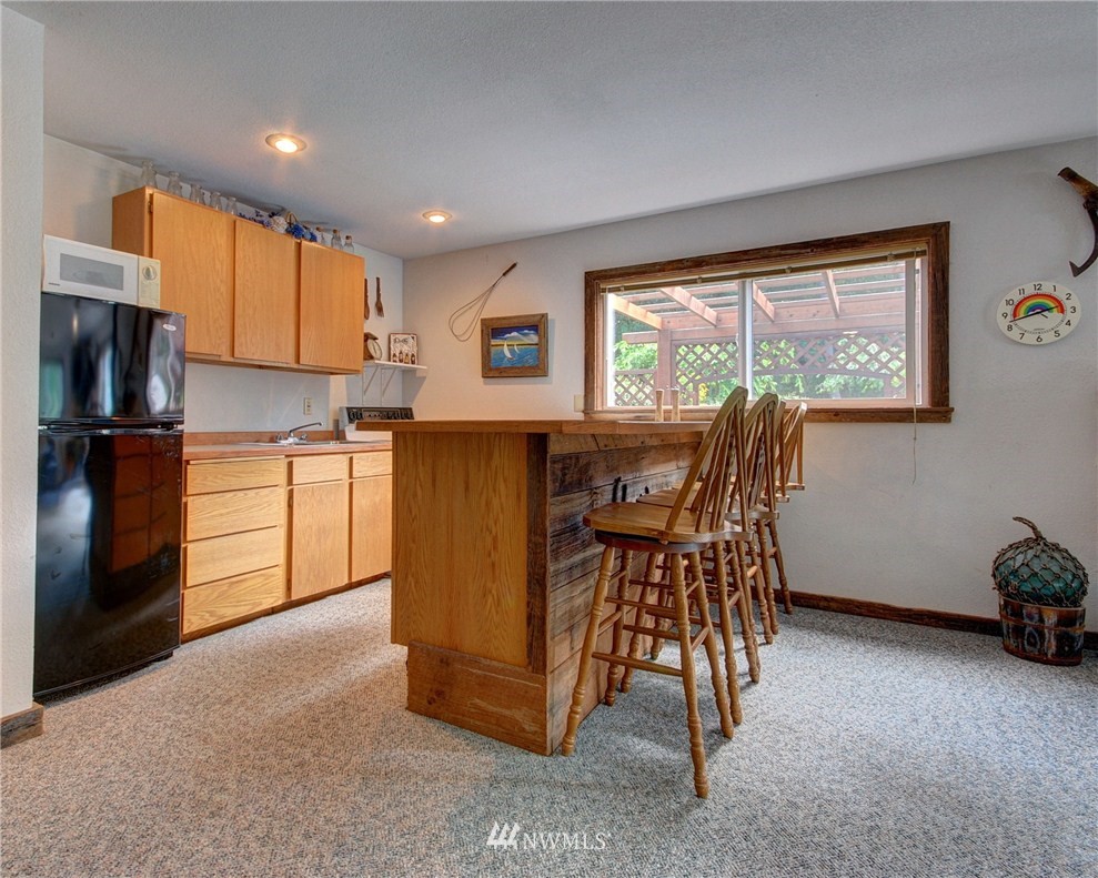 1759 North Fawn Drop Road Oak Harbor, WA 98277 - Photo 9 of 15 Gallery Image 9