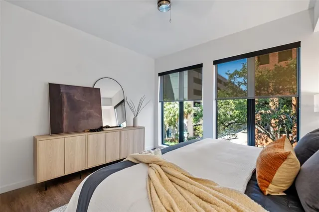 $6,667 | 1991 Main Street, Unit LINKS B1 PH, Sarasota, FL 34236