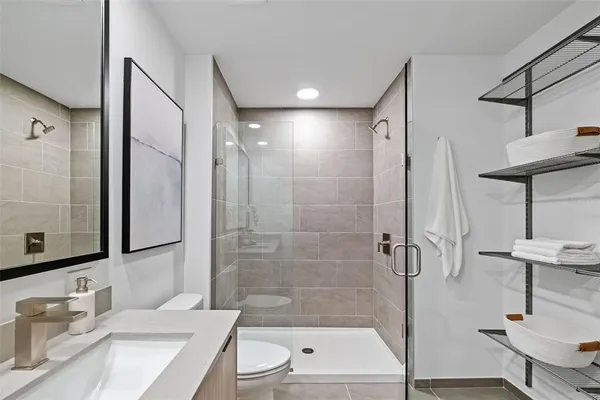 $6,483 | 1991 Main Street, Unit LINKS B2 PH, Sarasota, FL 34236