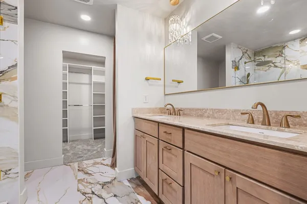 $625,000 | 18458 Sycamore Woods Drive, Lawrenceburg, IN 47025