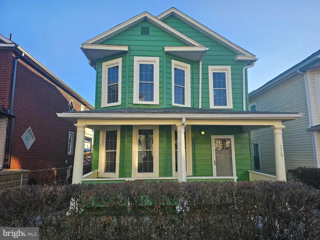 $215,000 | 219 Carroll Street, Cumberland, MD 21502