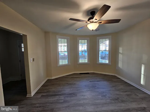 $215,000 | 219 Carroll Street, Cumberland, MD 21502