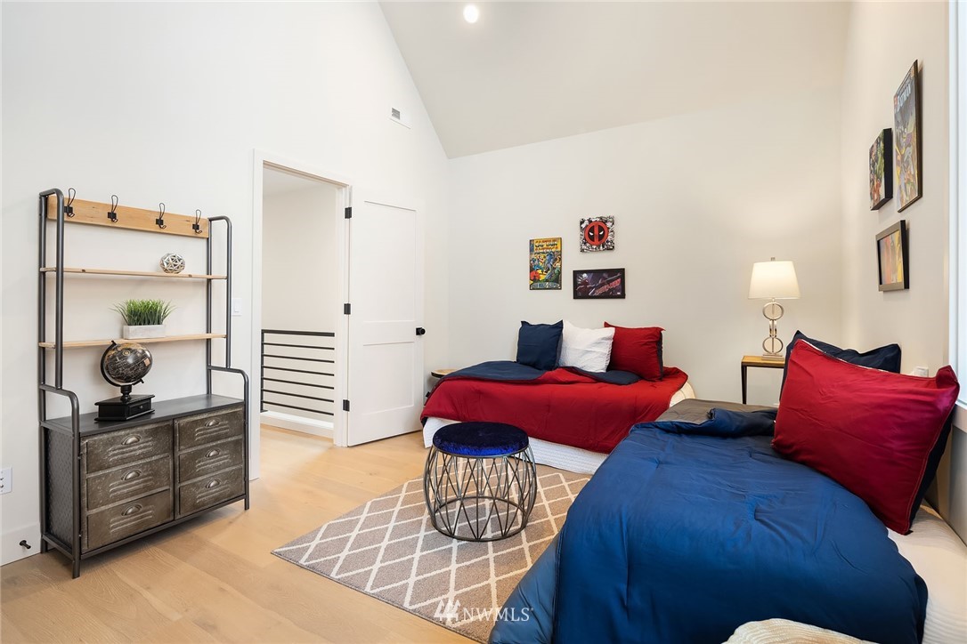 23520 7th Avenue Southeast Bothell, WA 98021 - Photo 12 of 32