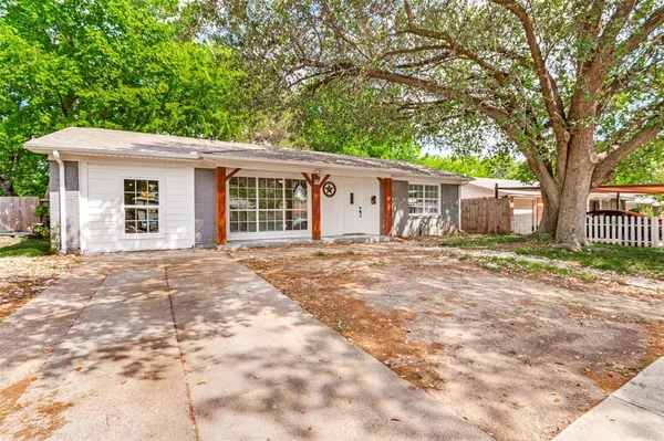$272,000 | 1625 Proctor Street, Grand Prairie, TX 75051