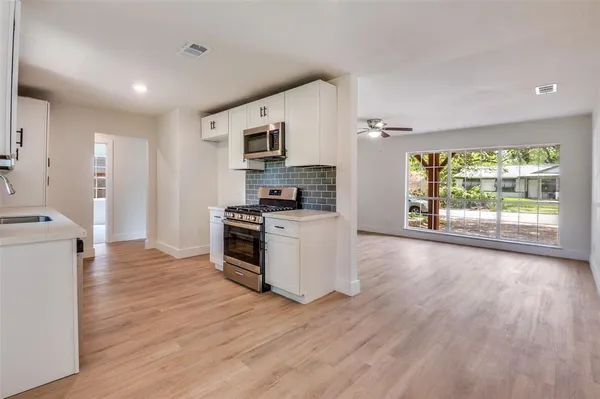 $272,000 | 1625 Proctor Street, Grand Prairie, TX 75051