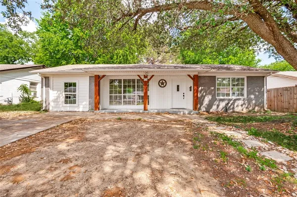 $272,000 | 1625 Proctor Street, Grand Prairie, TX 75051