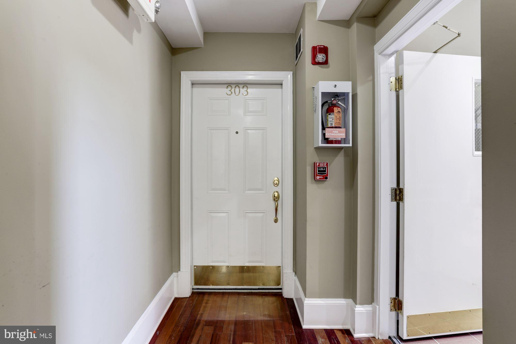 1465 Columbia Road Northwest, Unit 303 Washington, DC 20009 - Photo 5 of 42 Unit Front Door