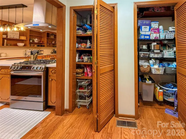 $799,000 | 550 South River Road, Tryon, NC 28782