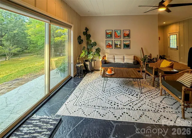 $799,000 | 550 South River Road, Tryon, NC 28782