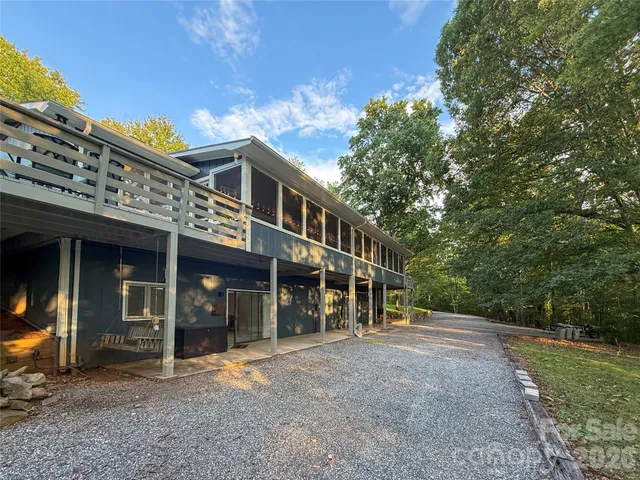$799,000 | 550 South River Road, Tryon, NC 28782