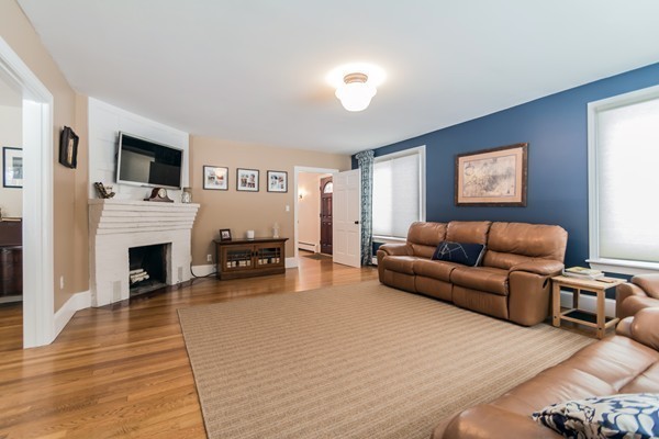 203 Jenkins Road Andover, MA 01810 - Photo 17 of 30 Gallery Image 17
