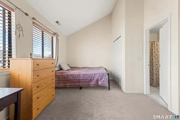 $379,000 | 28 Eagle Rock Hill, Unit 28, Bethel, CT 06801