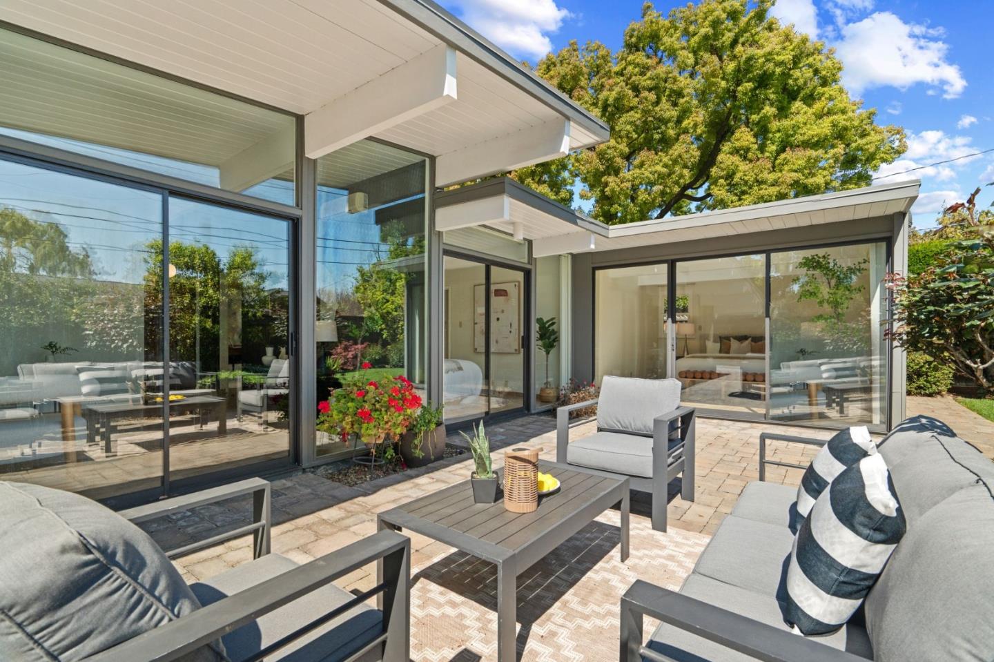 2018 Adele Place San Jose, CA 95125 - Photo 44 of 46 a building outdoor space with patio furniture