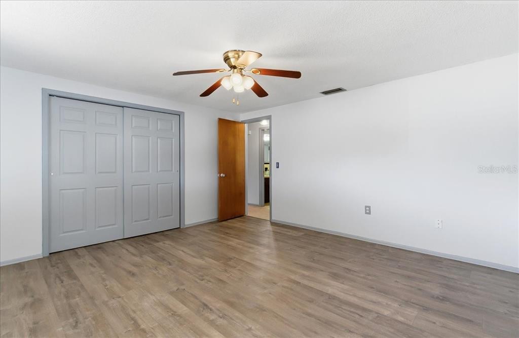 10921 Manchester Road Port Richey, FL 34668 - Photo 16 of 33