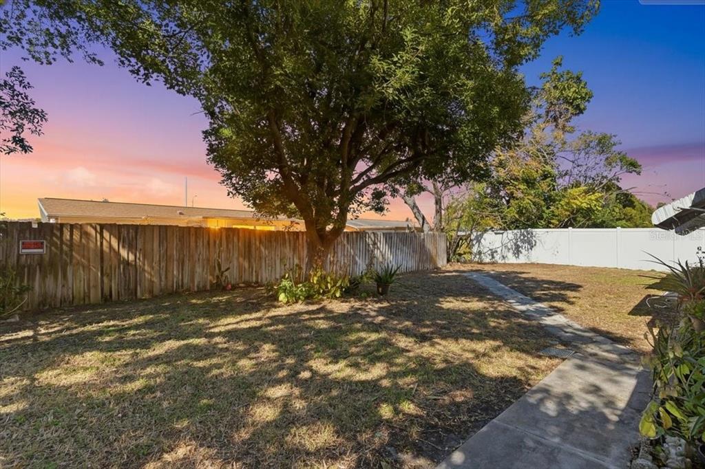 10921 Manchester Road Port Richey, FL 34668 - Photo 29 of 33