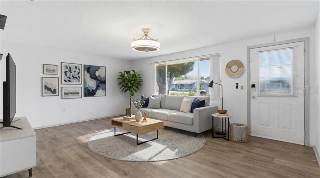 10921 Manchester Road Port Richey, FL 34668 - Photo 4 of 33