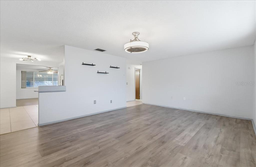 10921 Manchester Road Port Richey, FL 34668 - Photo 5 of 33