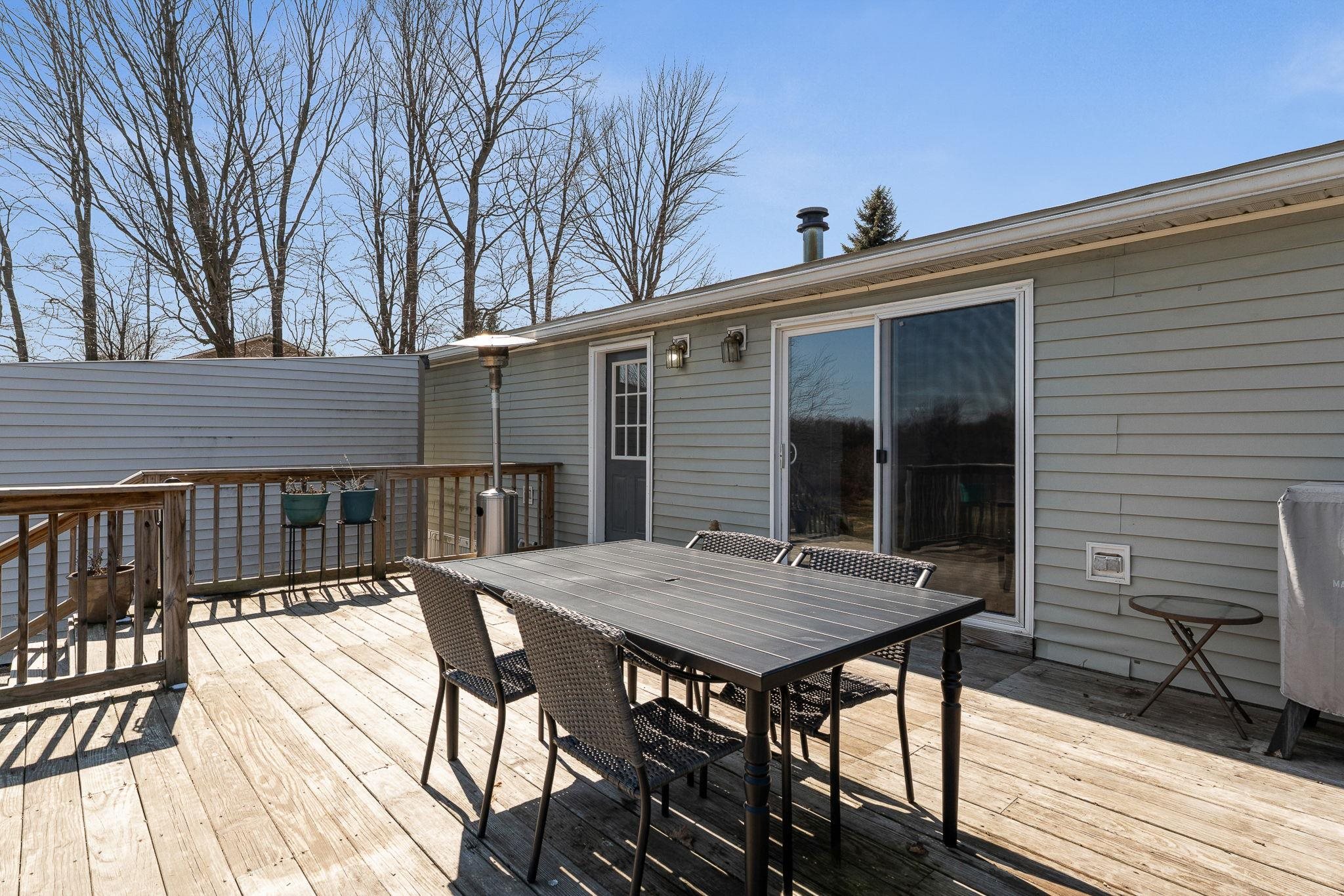 1645 Highgate Road Highgate, VT 05478 - Photo 17 of 39