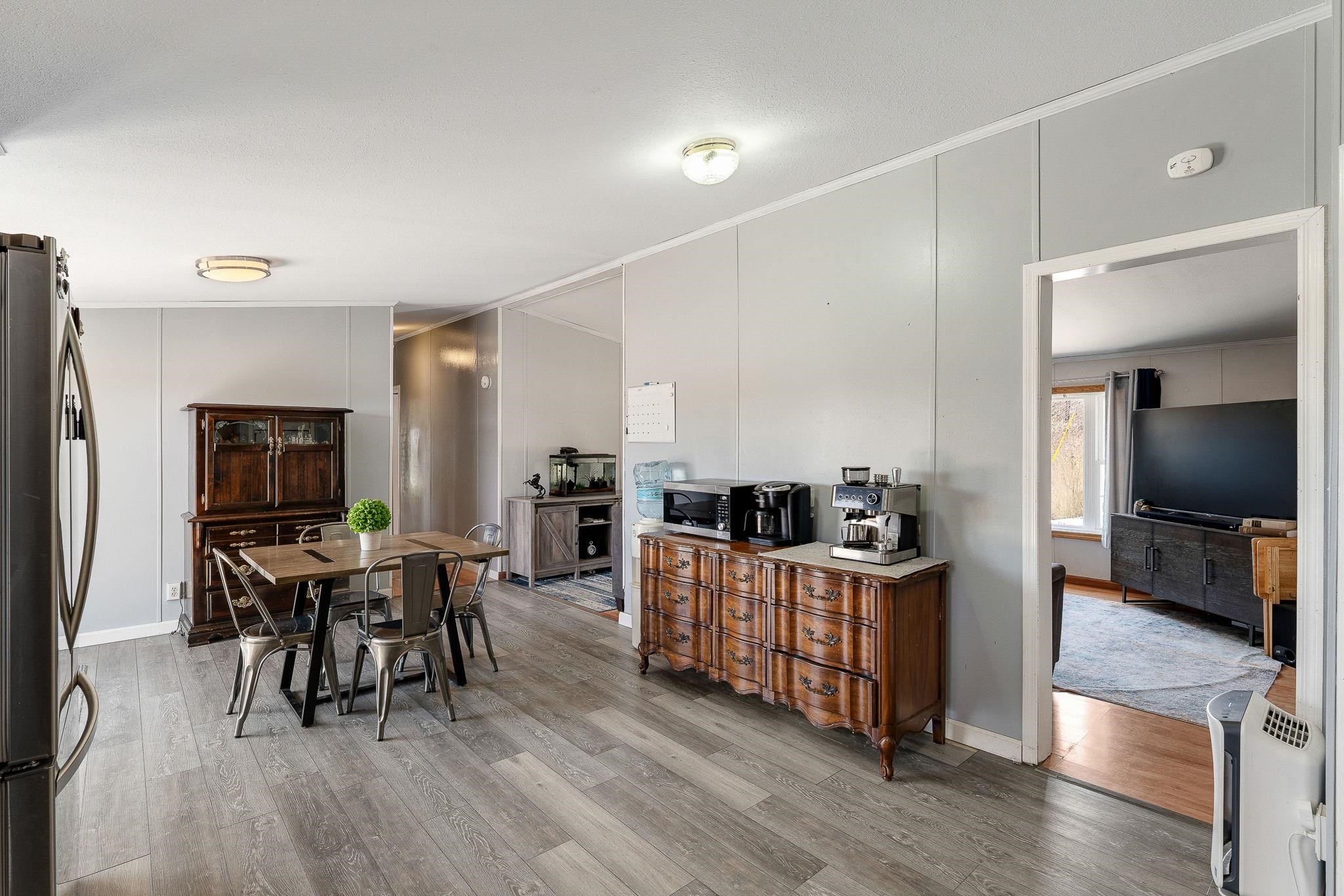 1645 Highgate Road Highgate, VT 05478 - Photo 19 of 39