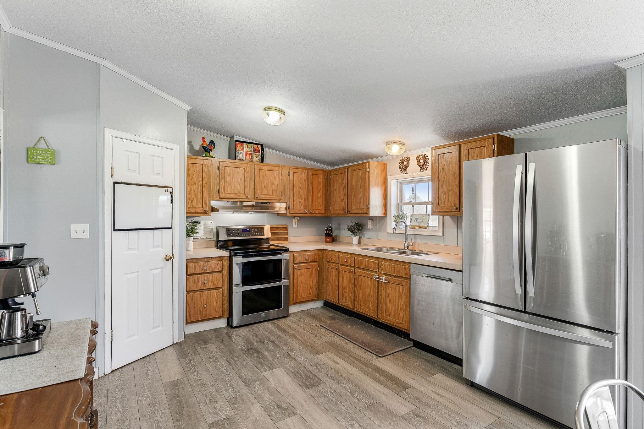 1645 Highgate Road Highgate, VT 05478 - Photo 20 of 39