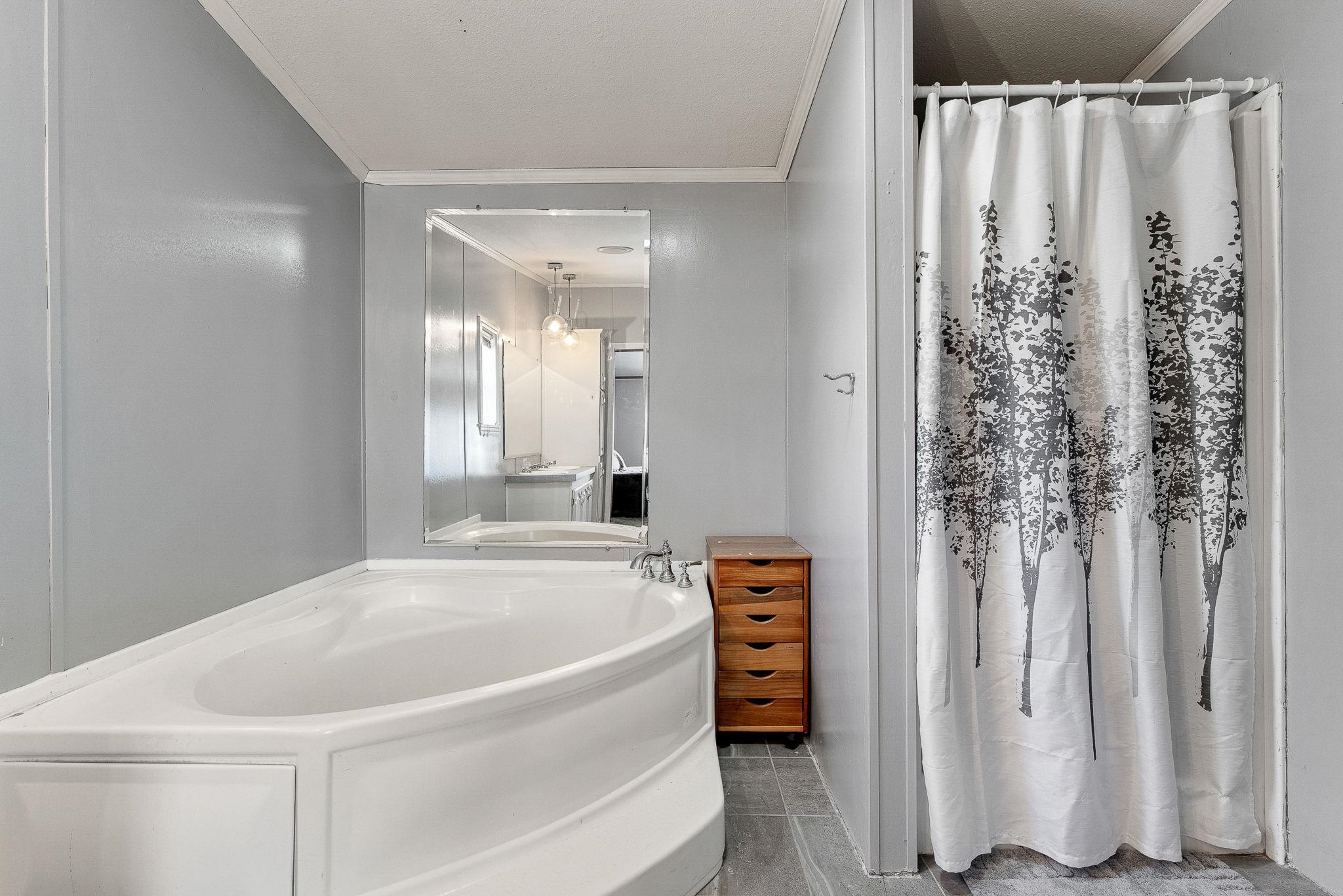 1645 Highgate Road Highgate, VT 05478 - Photo 29 of 39