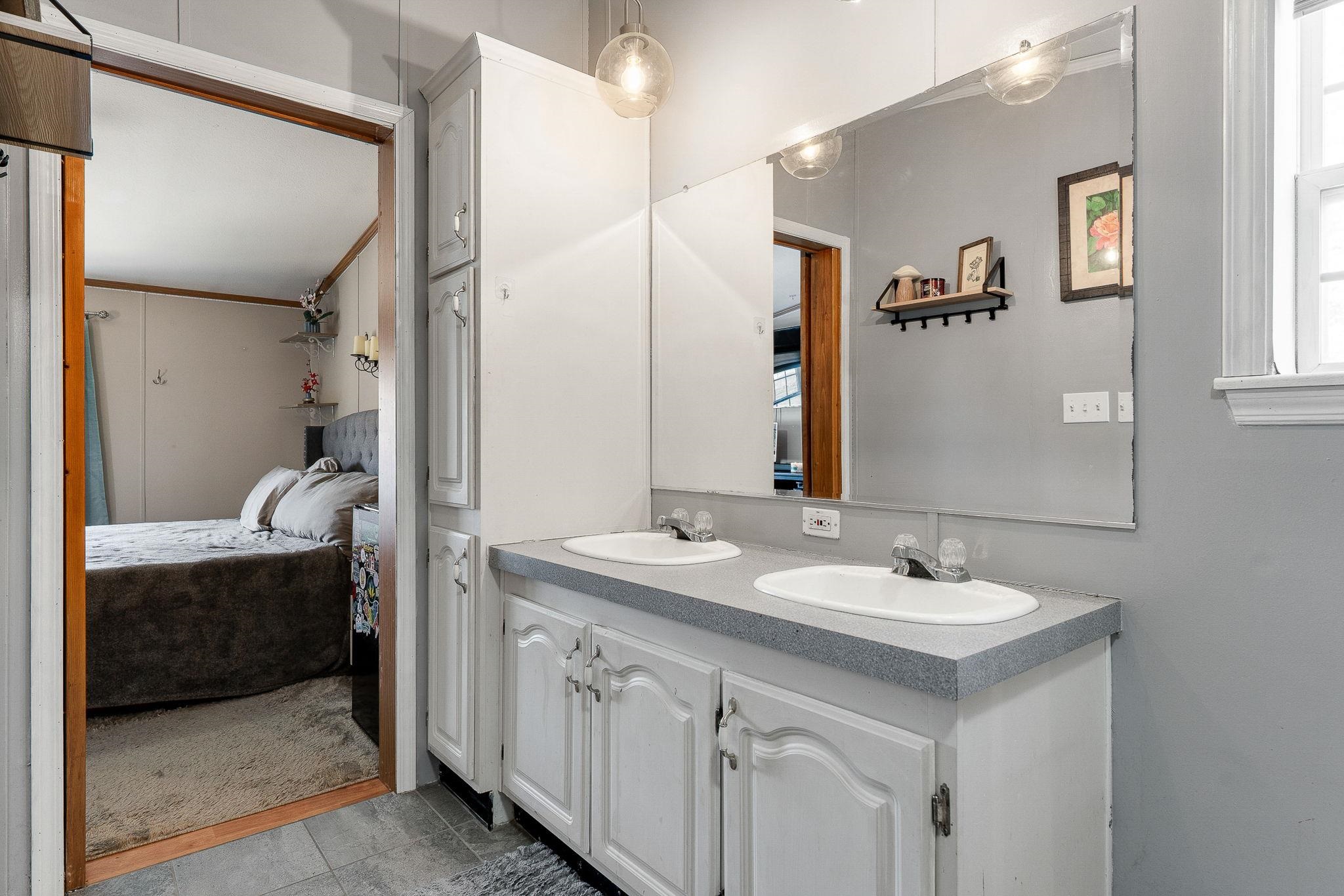 1645 Highgate Road Highgate, VT 05478 - Photo 30 of 39