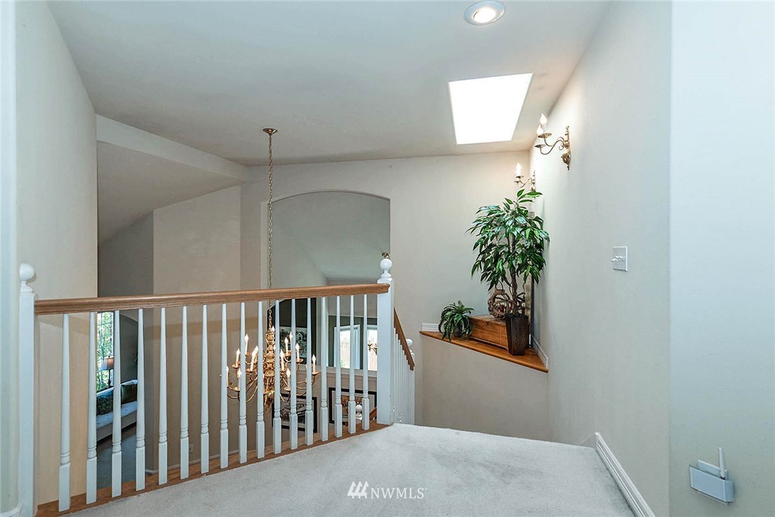 8508 218th Street Southwest Edmonds, WA 98026 - Photo 22 of 40 Gallery Image 22