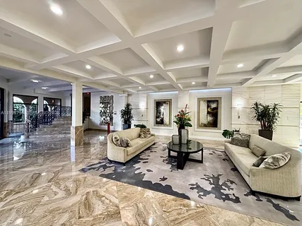 $949,000 | 1920 South Ocean Drive, Unit 11C, Hallandale Beach, FL 33009