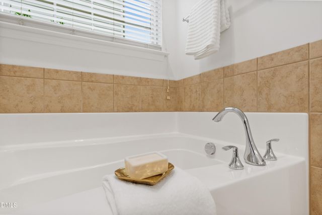 $599,900 | 728 Blossom Bay Lane, Apex, NC 27523