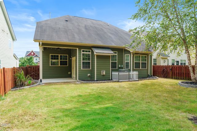 $599,900 | 728 Blossom Bay Lane, Apex, NC 27523