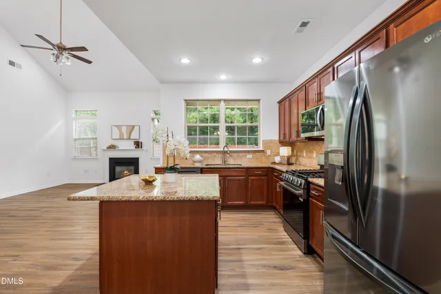 $599,900 | 728 Blossom Bay Lane, Apex, NC 27523