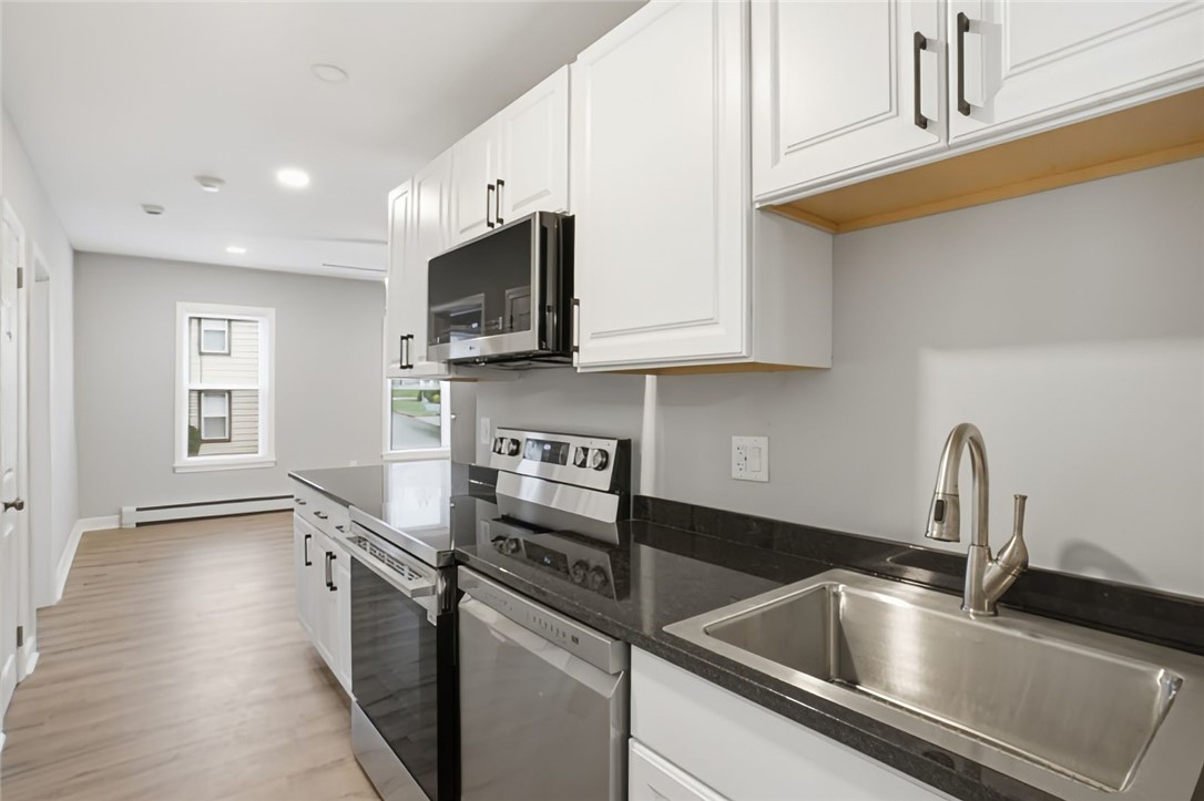 188 Division Street, Unit 2R Woonsocket, RI 02895 - Photo 8 of 19